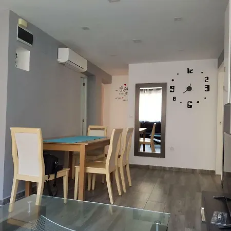 Appartement Four Season Apartament