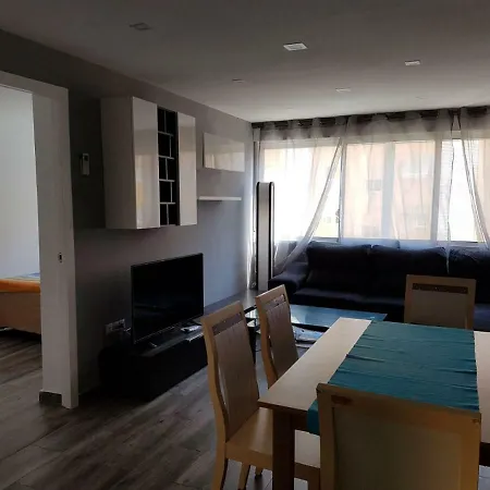 Four Season Apartament Apartment *